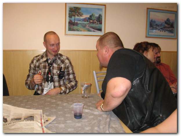 624x474 pixels (31K)